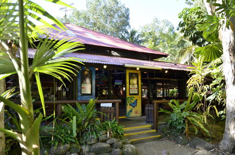 PK\'s Jungle Village - Accommodation Search 14