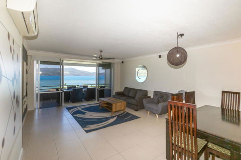 Beach Lodges - Accommodation Search 2