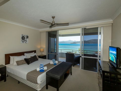 Beach Lodges - Accommodation Search 10