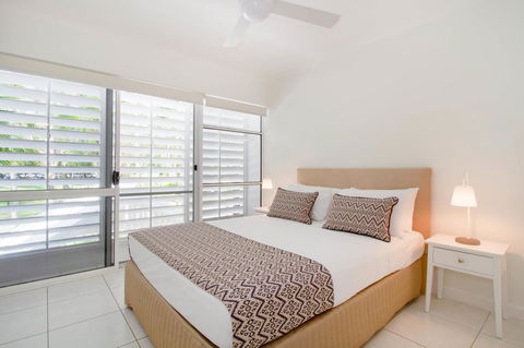 The White House Port Douglas - Accommodation Search 26