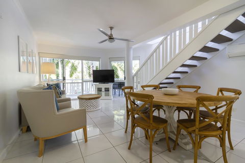 The White House Port Douglas - Accommodation Search 7