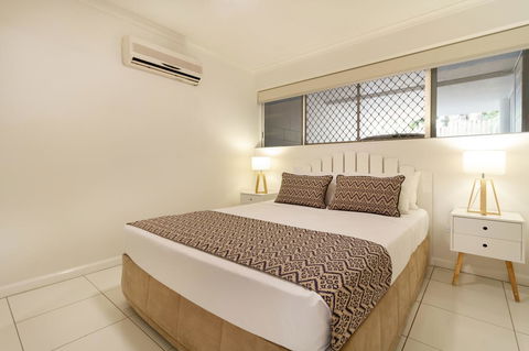 The White House Port Douglas - Accommodation Search 8
