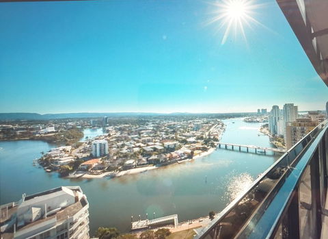 Circle Luxury Holidays - Accommodation Search 10