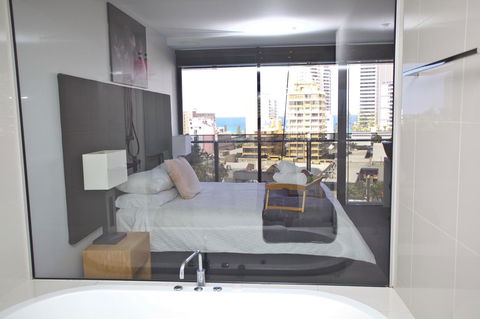 Circle Luxury Holidays - Accommodation Search 5