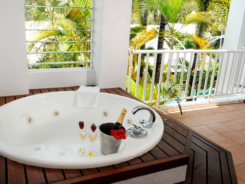 The Reef House Adults Retreat - Enjoy 28 Complimentary Inclusions - Accommodation Search 16