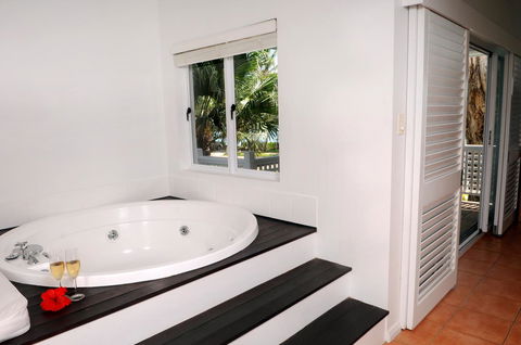 The Reef House Adults Retreat - Enjoy 28 Complimentary Inclusions - Accommodation Search 28