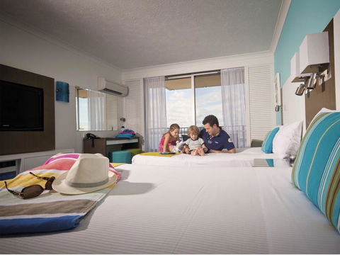 Sea World Resort - Accommodation Search 3