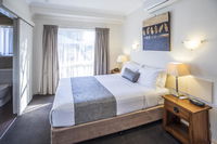 Book Emerald Accommodation Vacations Accommodation Search Accommodation Search