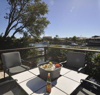 Bribie Island Canal Holiday Destination - Accommodation Search