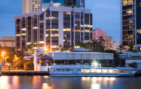 Tiki Hotel Apartments Surfers Paradise - Accommodation Search 8