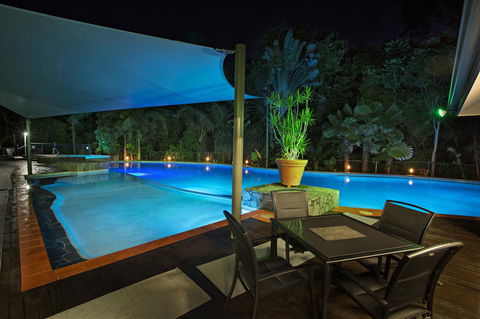 Oasis At Palm Cove - Accommodation Search 5