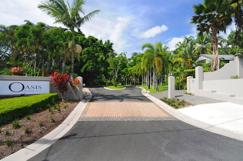 Oasis At Palm Cove - Accommodation Search 30