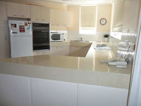 Grosvenor Beachfront Apartments Surfers Paradise - Accommodation Search 15