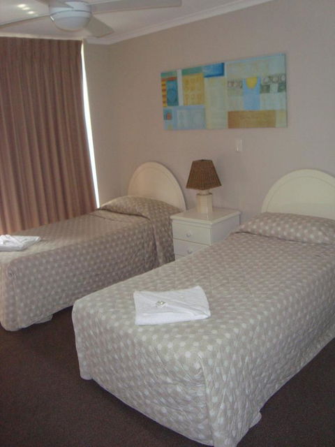 Grosvenor Beachfront Apartments Surfers Paradise - Accommodation Search 18