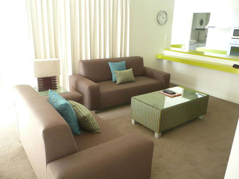 Grosvenor Beachfront Apartments Surfers Paradise - Accommodation Search 8