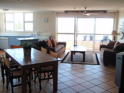 Grosvenor Beachfront Apartments Surfers Paradise - Accommodation Search 22