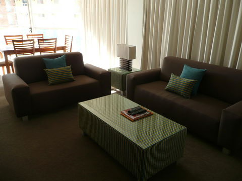 Grosvenor Beachfront Apartments Surfers Paradise - Accommodation Search 25