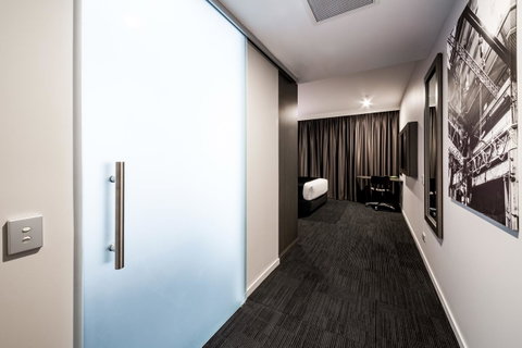 Sage Hotel James Street - Accommodation Search 14