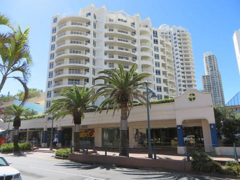 APR Private SUITES MOROC By The Beach - Accommodation Search 9