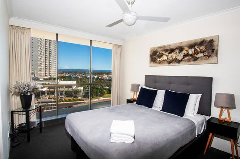 Seacrest Beachfront Apartments Surfers Paradise - Accommodation Search 1