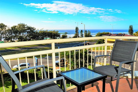 Seacrest Beachfront Apartments Surfers Paradise - Accommodation Search 36