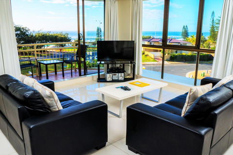 Seacrest Beachfront Apartments Surfers Paradise - Accommodation Search 35