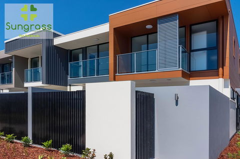 The Residences At The Peninsula - Accommodation Search 40