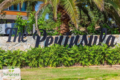 The Residences At The Peninsula - Accommodation Search 12