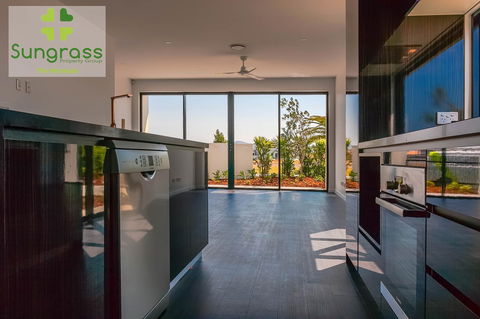 The Residences At The Peninsula - Accommodation Search 25