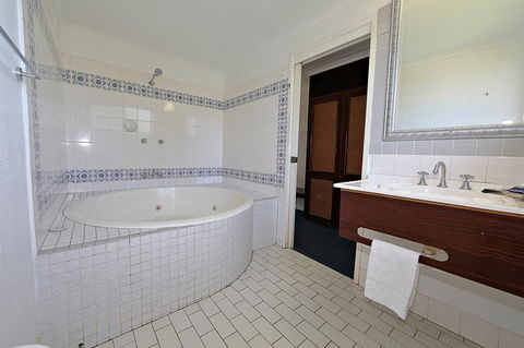 Alexandra Park Motor Inn - Accommodation Search 25