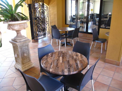 Palm Royale Cairns - Accommodation Search 12