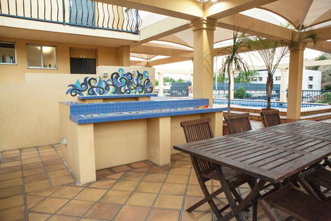 The Robert Towns - Accommodation Search 7