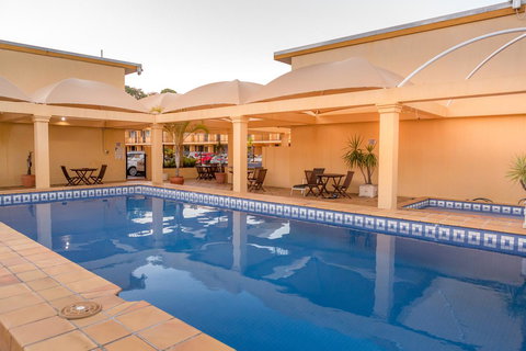 The Robert Towns - Accommodation Search 6