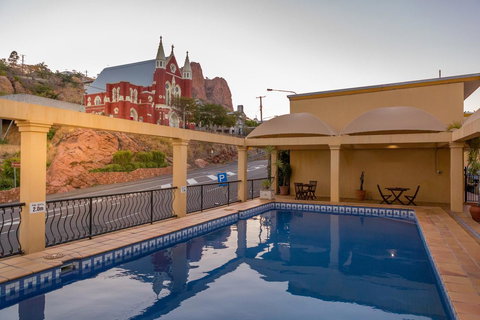 The Robert Towns - Accommodation Search 11