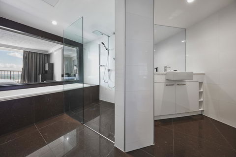 Novotel Surfers Paradise - Accommodation Search 20