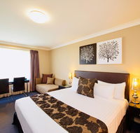 Best Western Plus Ambassador On Ruthven Motor Inn - Accommodation Search