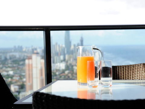 Luxury 3 Bedroom In Heart Of Broadbeach - Accommodation Search 14