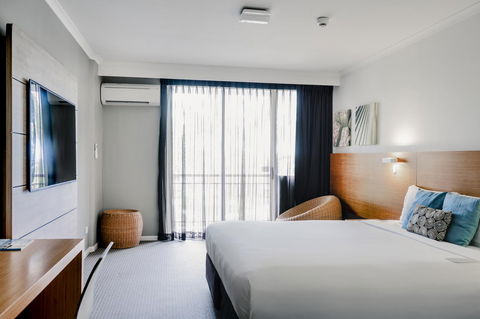 Novotel Cairns Oasis Resort - Accommodation Search 27