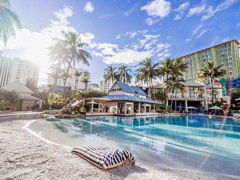 Novotel Cairns Oasis Resort - Accommodation Search 0