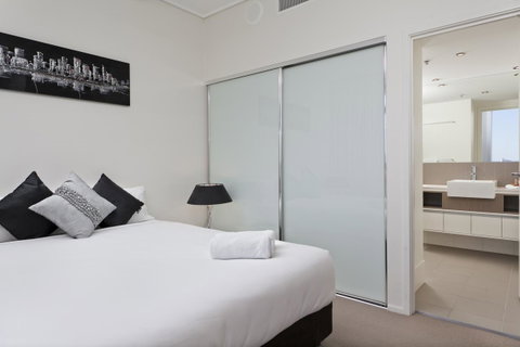Mantra On The Quay - Accommodation Search 25
