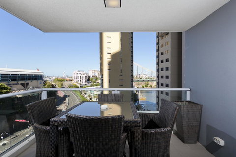 Mantra On The Quay - Accommodation Search 11