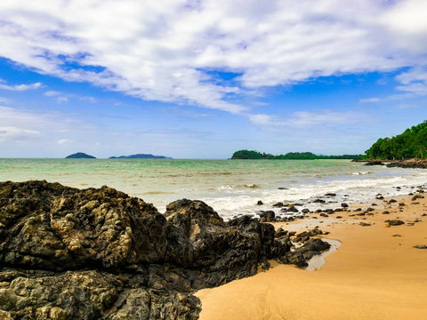 Boutique Bungalows - Accommodation Search 13