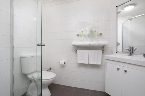George Williams Hotel - Accommodation Search 1