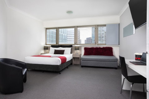 George Williams Hotel - Accommodation Search 4