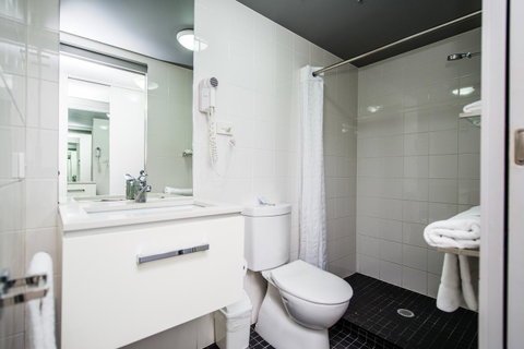 George Williams Hotel - Accommodation Search 43