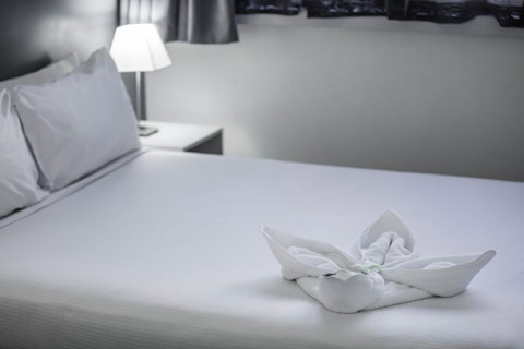 George Williams Hotel - Accommodation Search 16
