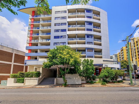 Tribeca Apartments - Accommodation Search 11