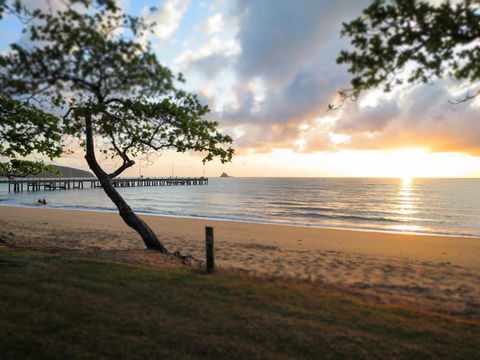 Palm Cove Beach Apartment - Accommodation Search 26