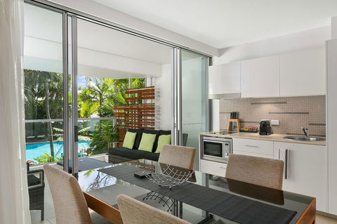 Palm Cove Beach Apartment - Accommodation Search 5