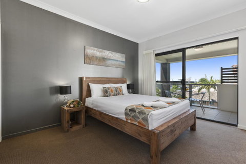La Vida On Anzac - Accommodation Search 26